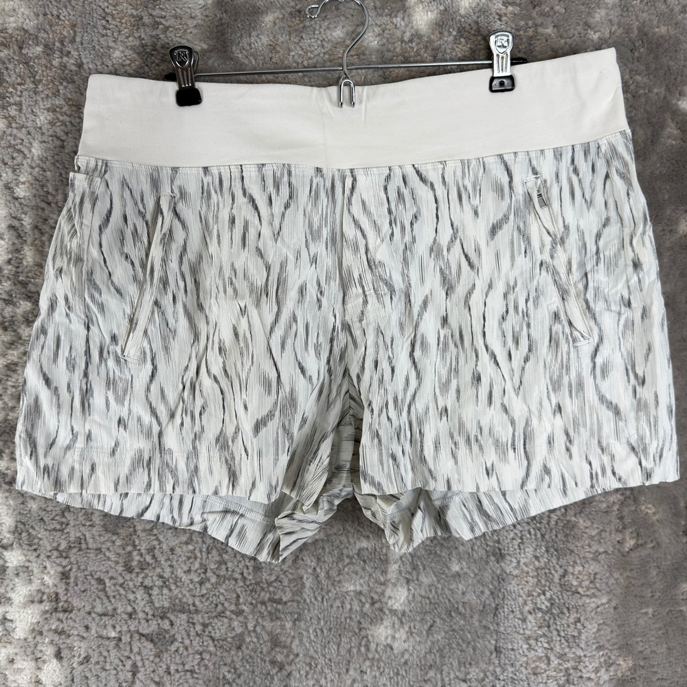 Athleta Size 16 Trekkie North Hiking Outdoor Shorts White Gray Women
